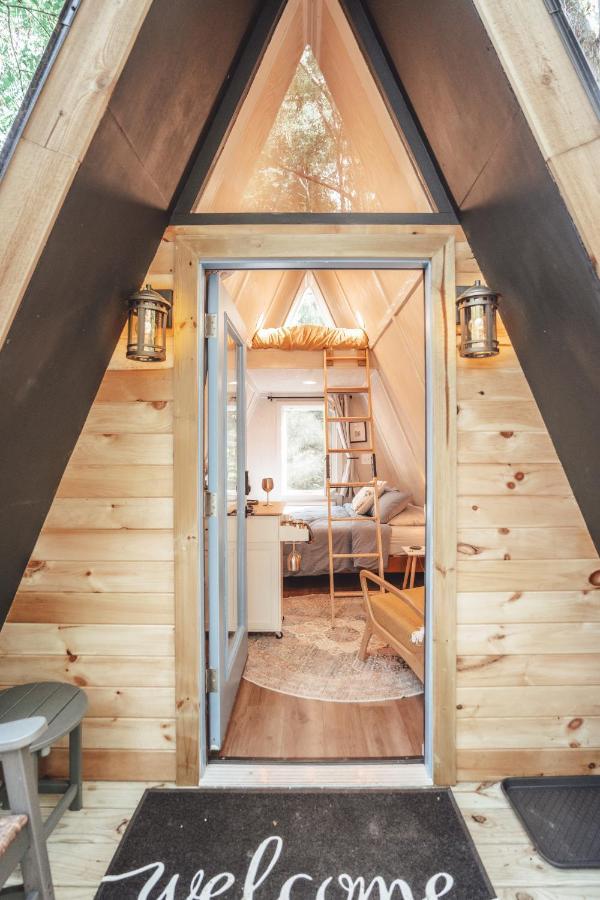 Appartement Blue Brambler Glamping A-Frame à Rockbridge Extérieur photo
